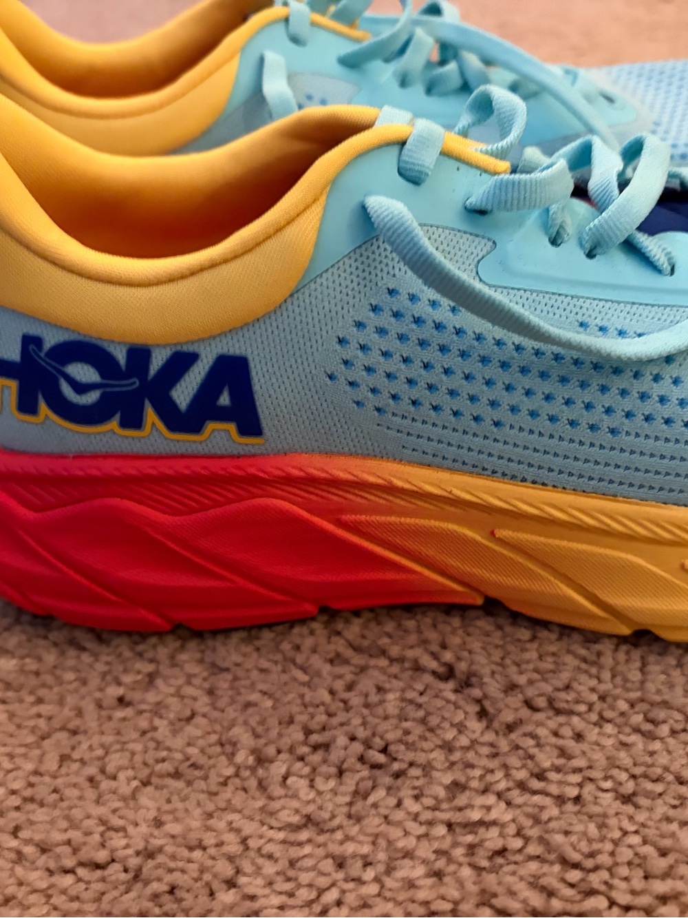 Hoka Light Blue, Yellow & Red Arahi 7 Running Shoe - Picture 9 of 13